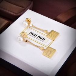 MIU MIU Celebrity Worn Products 2023FW Earrings