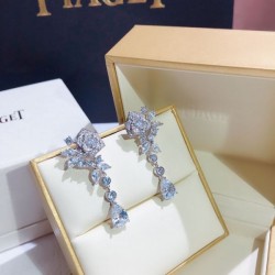 PIAGET 2023FW earrings that allow you to easily enjoy fashion