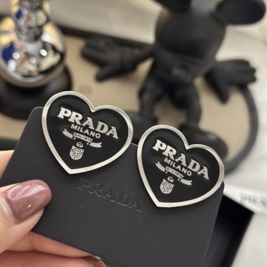 2023SS earrings latest featured fashion PRADA Prada 2023SS earrings latest featured fashion PRADA Prada
