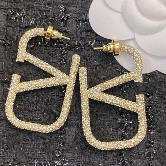 VALENTINO Valentino earrings 2023SS latest item VALENTINO Valentino earrings 2023SS latest item