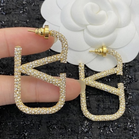 VALENTINO Valentino earrings 2023SS latest item VALENTINO Valentino earrings 2023SS latest item