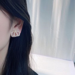 2023FW Earrings VALENTINO Also available as a limited gift