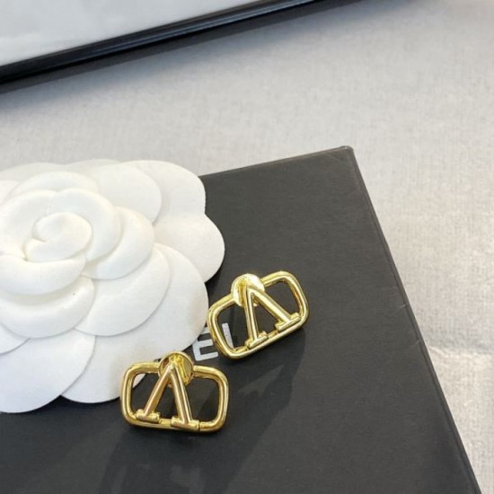 2023FW Earrings VALENTINO Valentino users are increasing 2023FW Earrings VALENTINO Valentino users are increasing