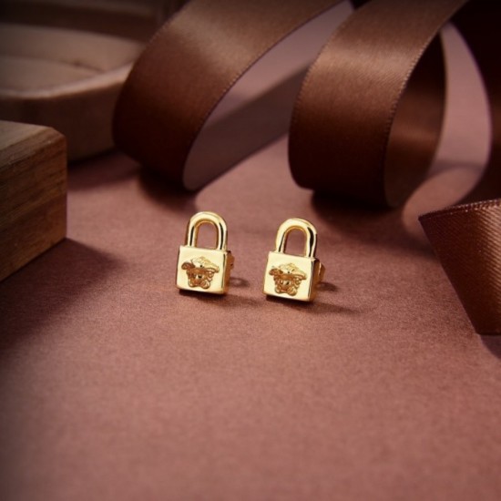 VERSACE Versace Earrings 2023SS Featured Points VERSACE Versace Earrings 2023SS Featured Points
