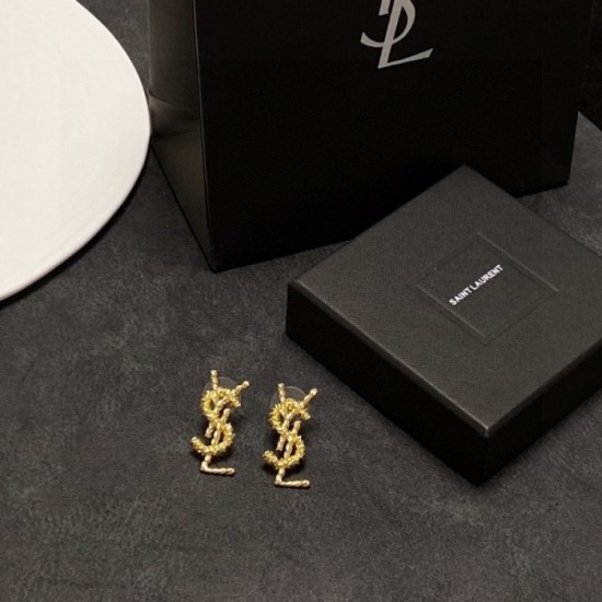 YSL Yves Saint Laurent earrings 2023SS loose feeling YSL Yves Saint Laurent earrings 2023SS loose feeling