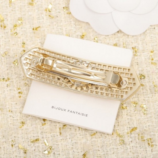 2023SS hair ornament Popular item in magazines CHANEL Chanel 2023SS hair ornament Popular item in magazines CHANEL Chanel