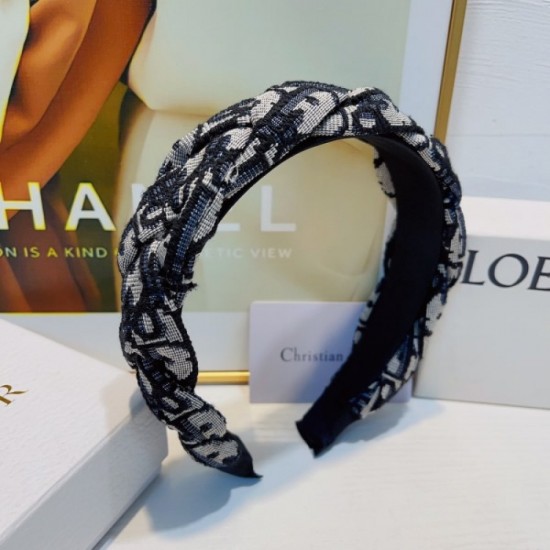2023SS hair ornament Favorite from celebrities and celebrities DIOR Dior 2023SS hair ornament Favorite from celebrities and celebrities DIOR Dior