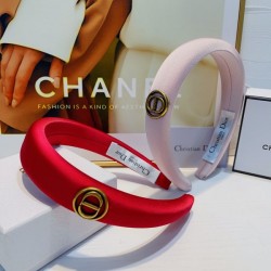 2023SS hair ornament Spring and summer refreshing new work is in fashion DIOR Dior