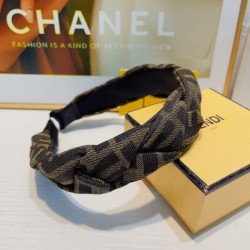 2023SS hair ornament New FENDI Fendi following the previous season