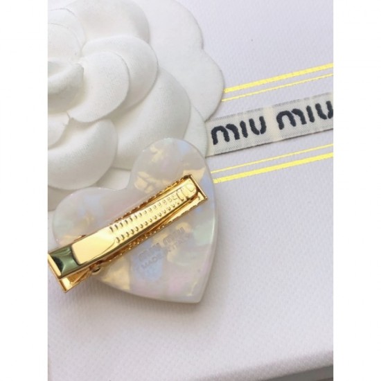 MIU MIU Hair Ornament 2023SS Continues to be a hot style MIU MIU Hair Ornament 2023SS Continues to be a hot style