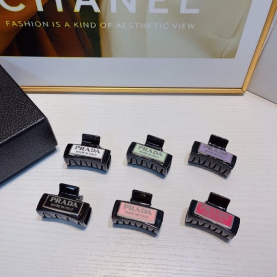 2023SS hair ornament latest fashion point PRADA Prada 2023SS hair ornament latest fashion point PRADA Prada