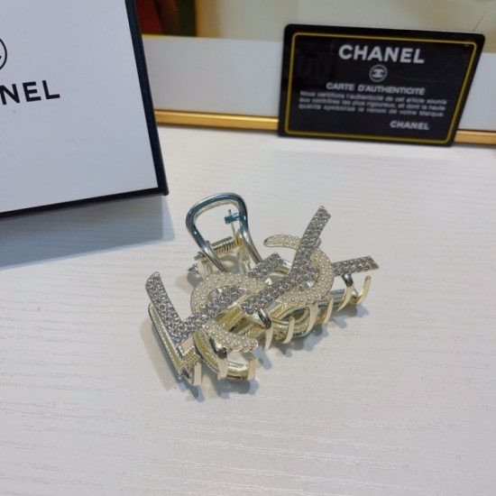 2023SS hair ornament super rare item YSL Yves Saint Laurent 2023SS hair ornament super rare item YSL Yves Saint Laurent