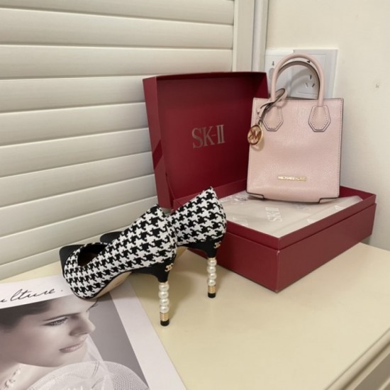 CHANEL Chanel pumps 2023AW The range of fashion spreads CHANEL Chanel pumps 2023AW The range of fashion spreads