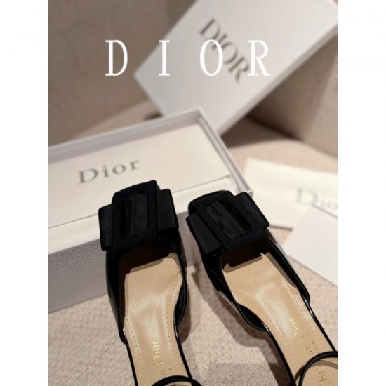 2023SS pumps The new work DIOR Dior that has gained tremendous popularity 2023SS pumps The new work DIOR Dior that has gained tremendous popularity