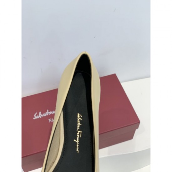 FERRAGAMO Salvatore Ferragamo pumps 2023AW overseas limited new work FERRAGAMO Salvatore Ferragamo pumps 2023AW overseas limited new work