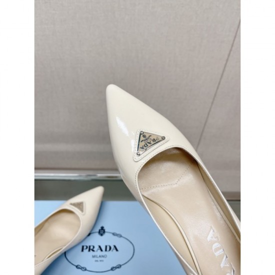 Finished in a sexy style High heels 2023SS PRADA Prada Finished in a sexy style High heels 2023SS PRADA Prada