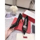 VALENTINO Valentino pumps 2023AW I want to pay particular attention VALENTINO Valentino pumps 2023AW I want to pay particular attention