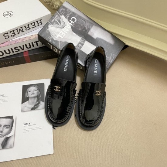 CHANEL Chanel casual shoes 2023AW Cumulative total sales No. 1 CHANEL Chanel casual shoes 2023AW Cumulative total sales No. 1
