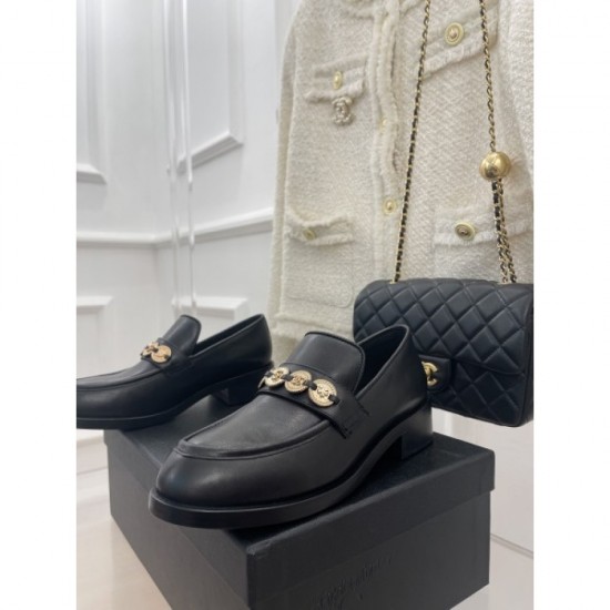 CHANEL Chanel casual shoes 2023AW New favorite celebrities CHANEL Chanel casual shoes 2023AW New favorite celebrities