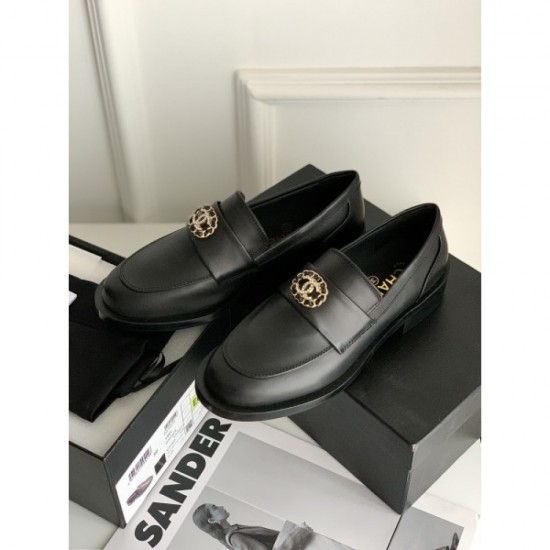 CHANEL Chanel casual shoes 2023AW arrival absolutely want in the fall and winter CHANEL Chanel casual shoes 2023AW arrival absolutely want in the fall and winter