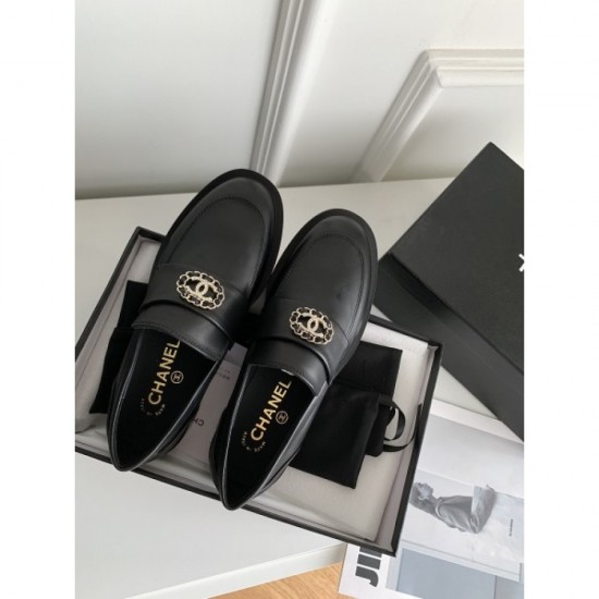 CHANEL Chanel casual shoes 2023AW arrival absolutely want in the fall and winter CHANEL Chanel casual shoes 2023AW arrival absolutely want in the fall and winter
