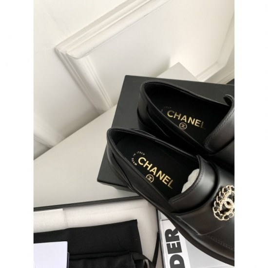 CHANEL Chanel casual shoes 2023AW arrival absolutely want in the fall and winter CHANEL Chanel casual shoes 2023AW arrival absolutely want in the fall and winter