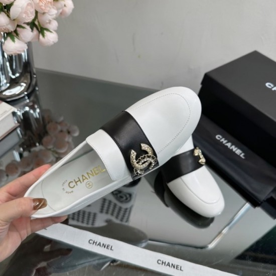 Casual shoes you absolutely want 2023SS CHANEL Chanel Casual shoes you absolutely want 2023SS CHANEL Chanel