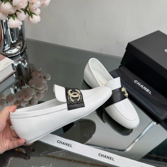 Casual shoes you absolutely want 2023SS CHANEL Chanel Casual shoes you absolutely want 2023SS CHANEL Chanel