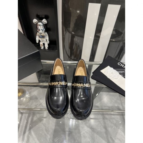 CHANEL CHANEL New winter items to keep an eye on 2023FW casual shoes CHANEL CHANEL New winter items to keep an eye on 2023FW casual shoes