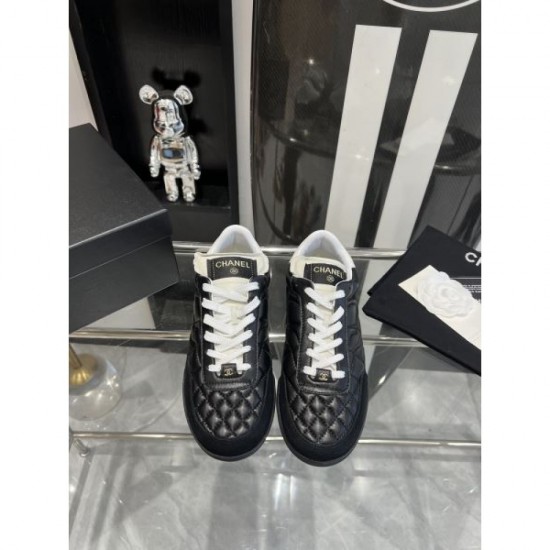 CHANEL This winter's new 2023FW casual shoes that attract attention CHANEL This winter's new 2023FW casual shoes that attract attention