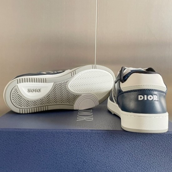 DIOR Dior casual shoes 2023AW will definitely be popular this winter DIOR Dior casual shoes 2023AW will definitely be popular this winter