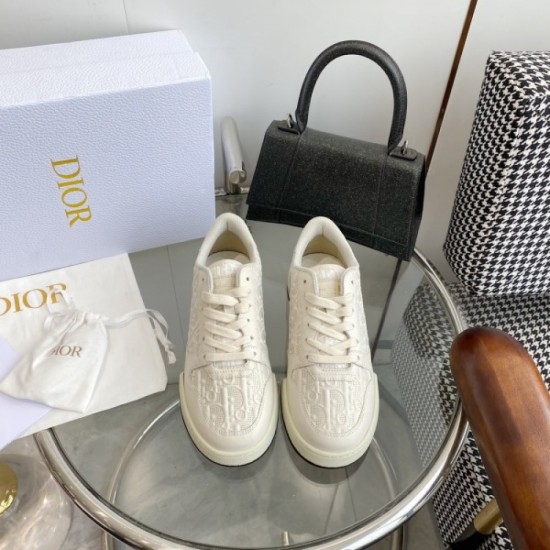 2023SS casual shoes Spring and summer continue to attract attention DIOR Dior 2023SS casual shoes Spring and summer continue to attract attention DIOR Dior