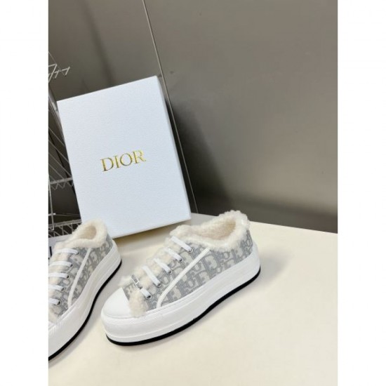 This year's popular classic new casual shoes 2023FW DIOR Dior This year's popular classic new casual shoes 2023FW DIOR Dior