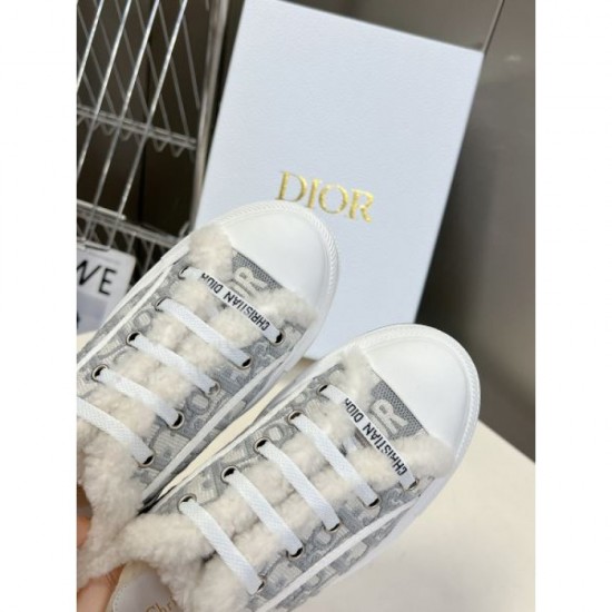 This year's popular classic new casual shoes 2023FW DIOR Dior This year's popular classic new casual shoes 2023FW DIOR Dior