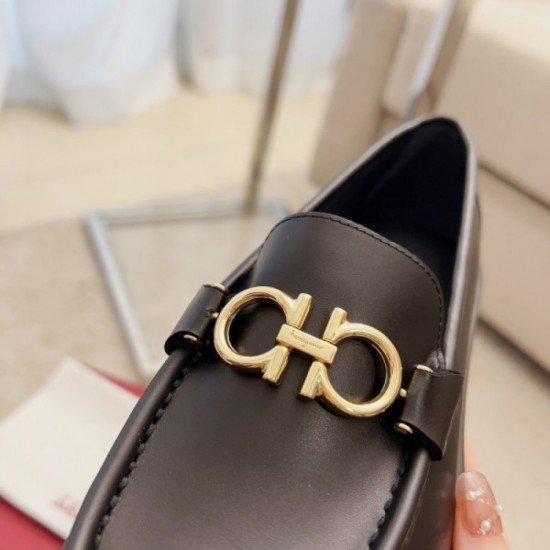 2023SS casual shoes sold out early FERRAGAMO Salvatore Ferragamo 2023SS casual shoes sold out early FERRAGAMO Salvatore Ferragamo