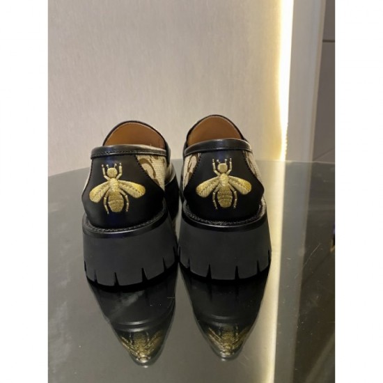 GUCCI Gucci casual shoes 2023AW Super rare hard-to-find item GUCCI Gucci casual shoes 2023AW Super rare hard-to-find item