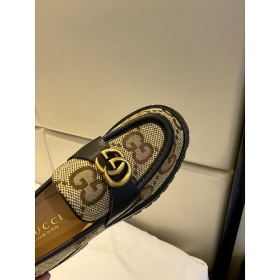GUCCI Gucci casual shoes 2023AW Super rare hard-to-find item GUCCI Gucci casual shoes 2023AW Super rare hard-to-find item