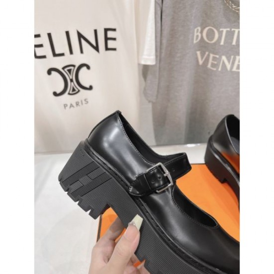 Super stylish and popular casual shoes 2023FW HERMES Super stylish and popular casual shoes 2023FW HERMES