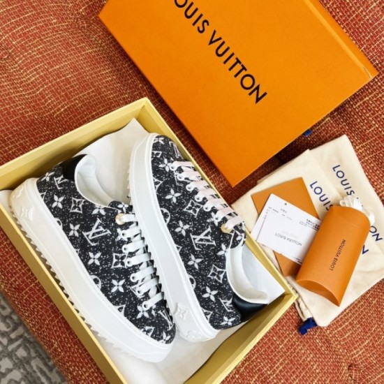 LOUIS VUITTON Louis Vuitton casual shoes 2023AW sold out in Japan LOUIS VUITTON Louis Vuitton casual shoes 2023AW sold out in Japan