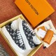 LOUIS VUITTON Louis Vuitton casual shoes 2023AW sold out in Japan LOUIS VUITTON Louis Vuitton casual shoes 2023AW sold out in Japan