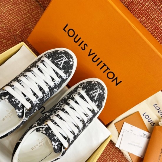 LOUIS VUITTON Louis Vuitton casual shoes 2023AW sold out in Japan LOUIS VUITTON Louis Vuitton casual shoes 2023AW sold out in Japan