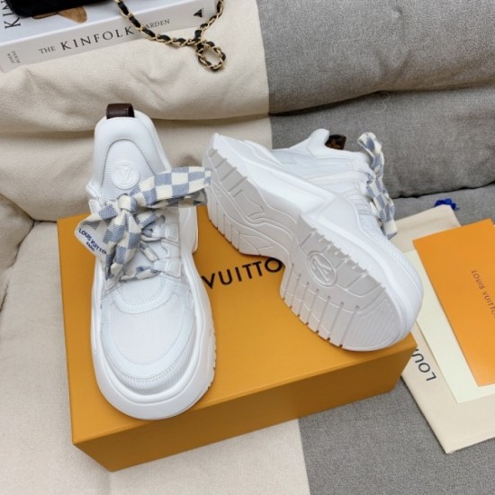 Popular casual shoes this summer 2023SS LOUIS VUITTON Louis Vuitton Popular casual shoes this summer 2023SS LOUIS VUITTON Louis Vuitton