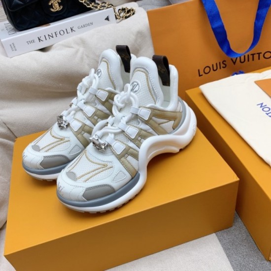 This year's most popular casual shoes 2023SS LOUIS VUITTON Louis Vuitton This year's most popular casual shoes 2023SS LOUIS VUITTON Louis Vuitton