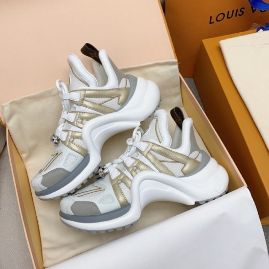 This year's most popular casual shoes 2023SS LOUIS VUITTON Louis Vuitton This year's most popular casual shoes 2023SS LOUIS VUITTON Louis Vuitton