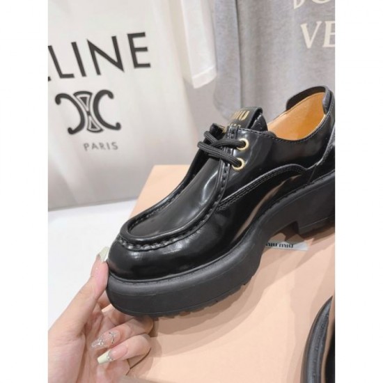 Enhances luxury! Casual shoes 2023FW MIU MIU Miu Miu Enhances luxury! Casual shoes 2023FW MIU MIU Miu Miu