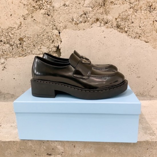 PRADA Prada casual shoes 2023AW Cumulative total sales No. 1 PRADA Prada casual shoes 2023AW Cumulative total sales No. 1