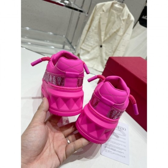 Extremely popular casual shoes 2023SS VALENTINO Valentino Extremely popular casual shoes 2023SS VALENTINO Valentino
