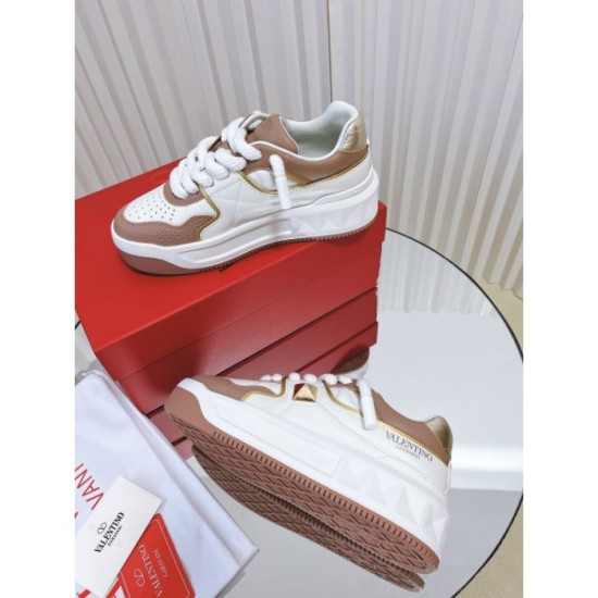 Featured Summer New Casual Shoes 2023SS VALENTINO Valentino Featured Summer New Casual Shoes 2023SS VALENTINO Valentino