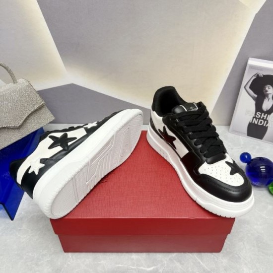 Casual shoes with charm 2023FW VALENTINO Valentino Casual shoes with charm 2023FW VALENTINO Valentino