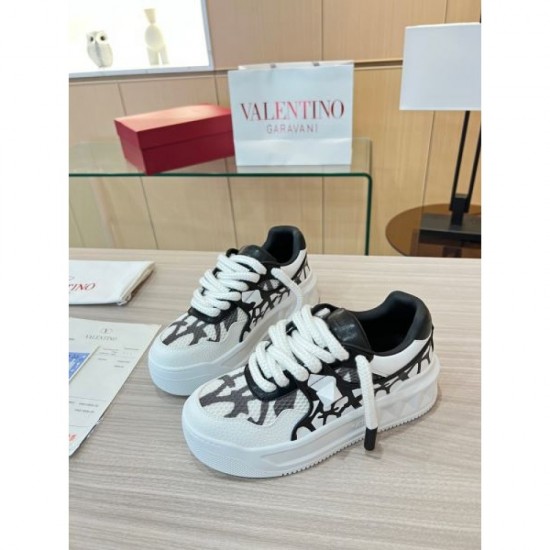 Good impression 120% casual shoes 2023FW VALENTINO Valentino Good impression 120% casual shoes 2023FW VALENTINO Valentino